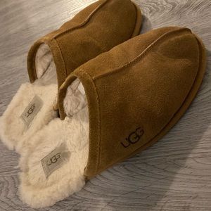 Men’s UGG Slippers